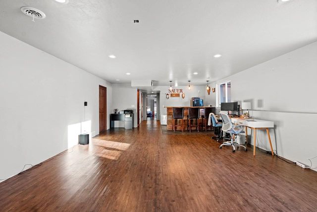 4824 ISABELLA CIRCLE, Hobart, WI 54155