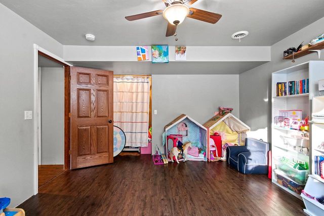 4824 ISABELLA CIRCLE, Hobart, WI 54155