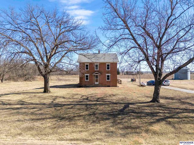 8120 County Road 41 County Road, Fort Calhoun, NE 68023