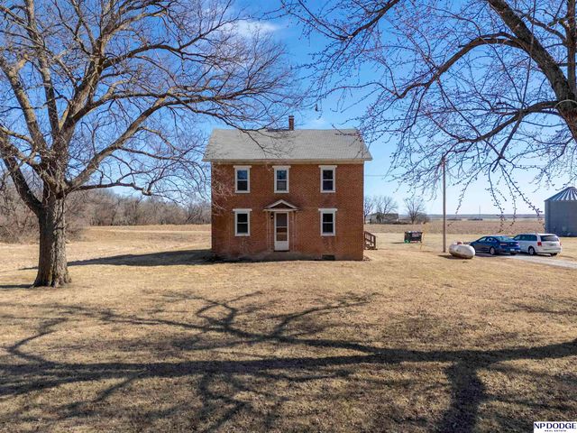 8120 County Road 41 County Road, Fort Calhoun, NE 68023