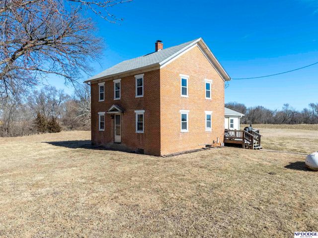 8120 County Road 41 County Road, Fort Calhoun, NE 68023