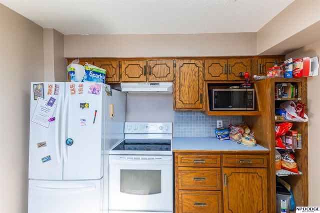 8120 County Road 41 County Road, Fort Calhoun, NE 68023