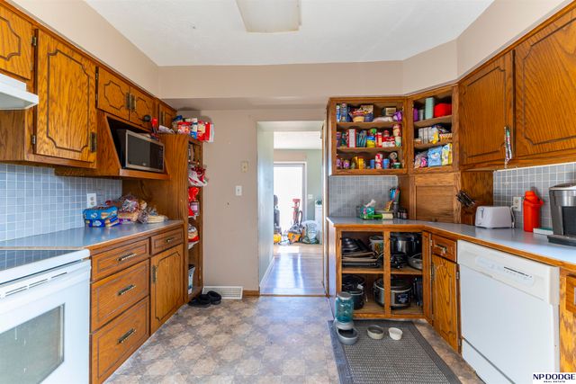 8120 County Road 41 County Road, Fort Calhoun, NE 68023