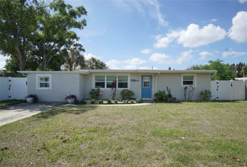 4108 W MONTGOMERY TERRACE, Tampa, FL 33616