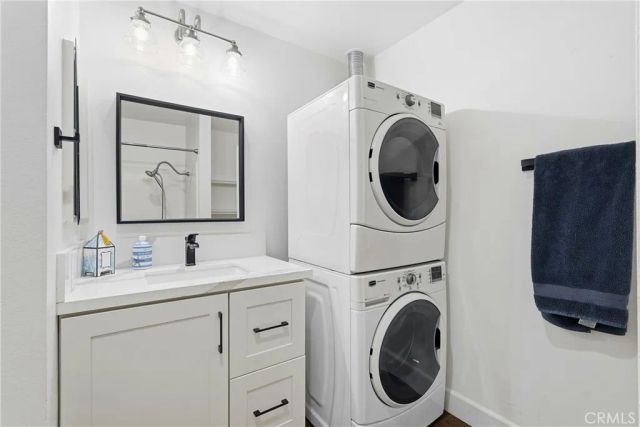 19222 Shoreline 7, Huntington Beach, CA 92648