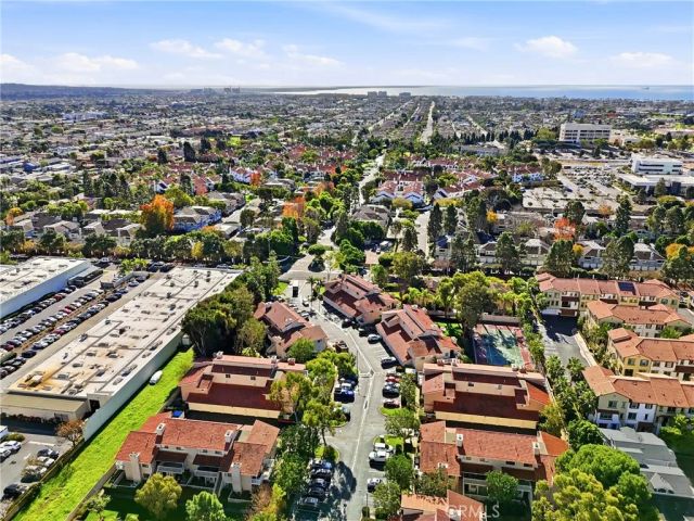 19222 Shoreline 7, Huntington Beach, CA 92648