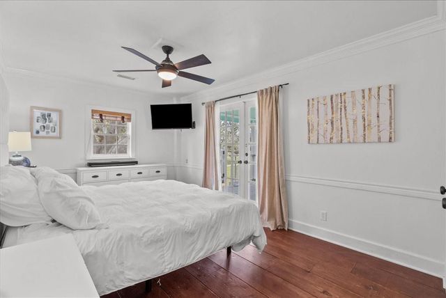 462 Exotic Isle Drive, Bay City, TX 77457