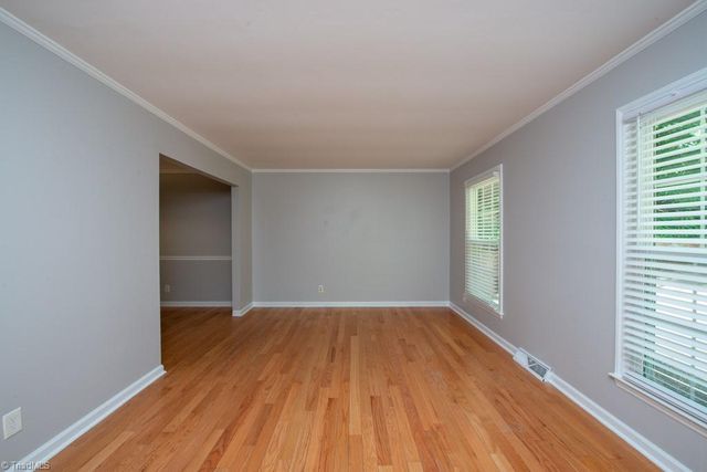 5809 Carriage Lane, Greensboro, NC 27410
