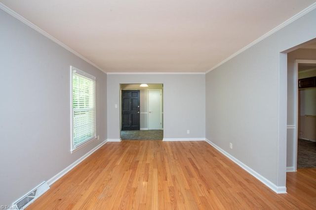 5809 Carriage Lane, Greensboro, NC 27410