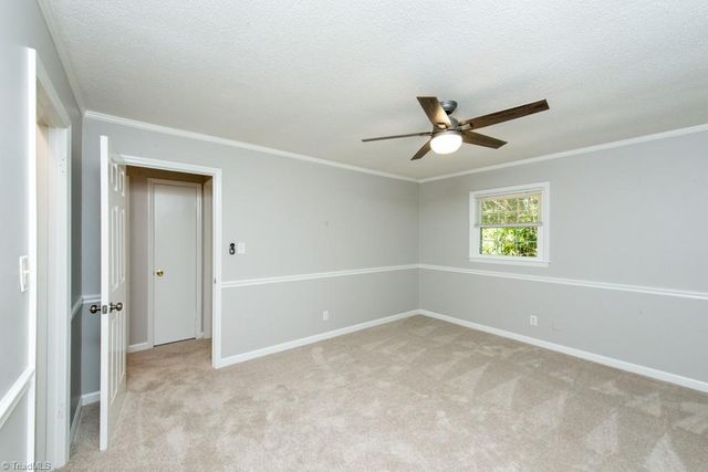 5809 Carriage Lane, Greensboro, NC 27410