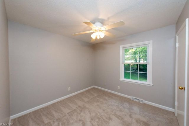 5809 Carriage Lane, Greensboro, NC 27410