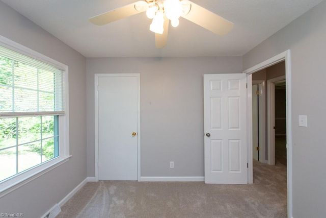 5809 Carriage Lane, Greensboro, NC 27410