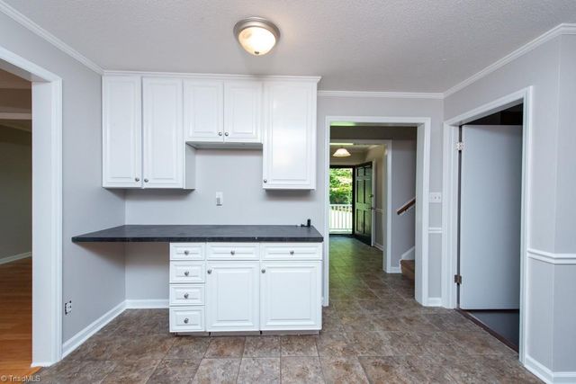 5809 Carriage Lane, Greensboro, NC 27410