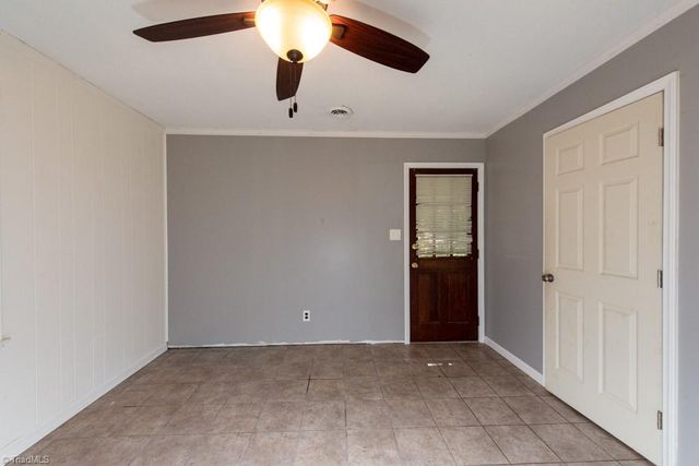 5809 Carriage Lane, Greensboro, NC 27410