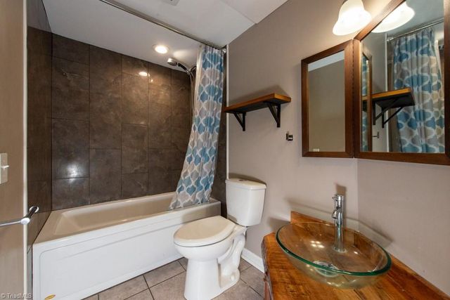 5809 Carriage Lane, Greensboro, NC 27410