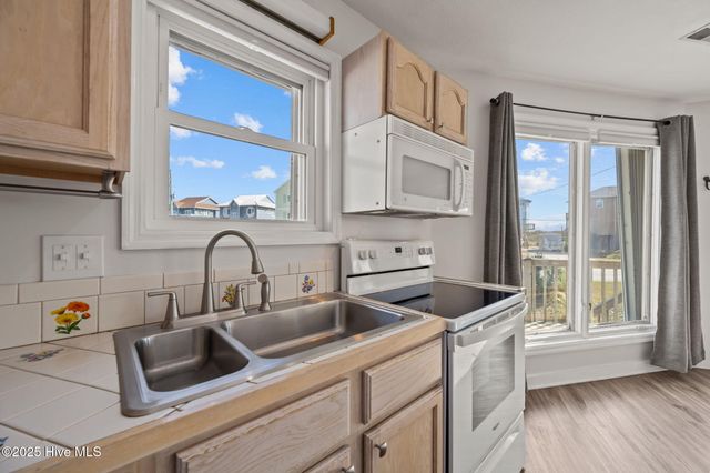 3045 Island Drive, N Topsail Beach, NC 28460