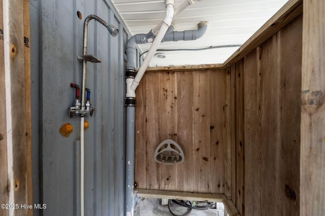 3045 Island Drive, N Topsail Beach, NC 28460