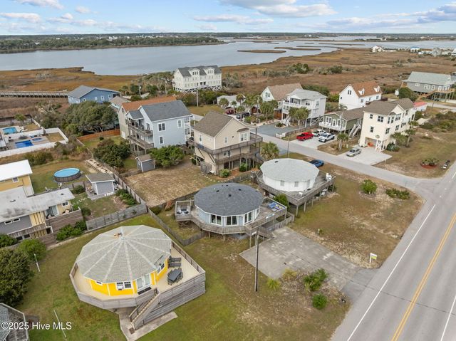 3045 Island Drive, N Topsail Beach, NC 28460