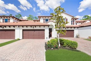 7923 BRISTOL CIR, Naples, FL 34120