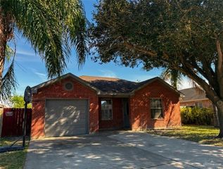 2924 N Brenda Street, Edinburg, TX 78541
