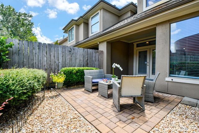 4212 Stonebridge Drive, Missouri City, TX 77459