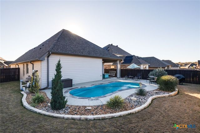 1612 Crooked Tree, Temple, TX 76502