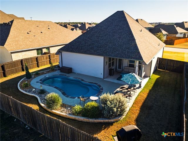 1612 Crooked Tree, Temple, TX 76502