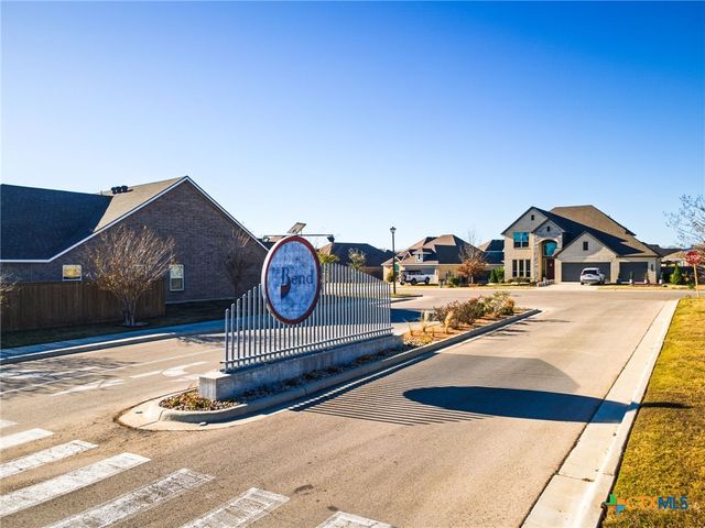 1612 Crooked Tree, Temple, TX 76502