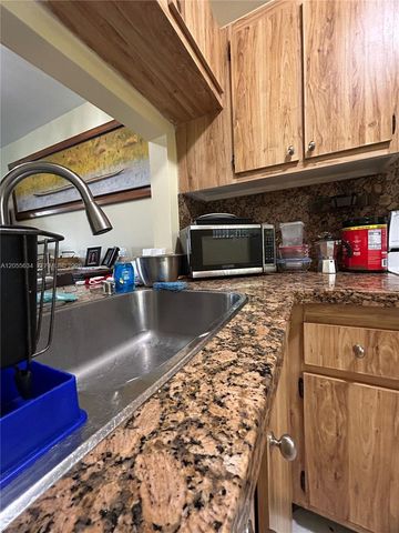 15710 E Waterside Circle 203, Sunrise, FL 33326