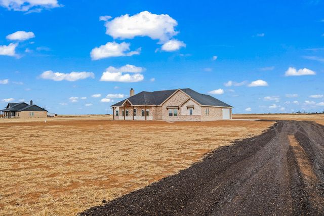 9435 County Rd 5330, Shallowater, TX 79363