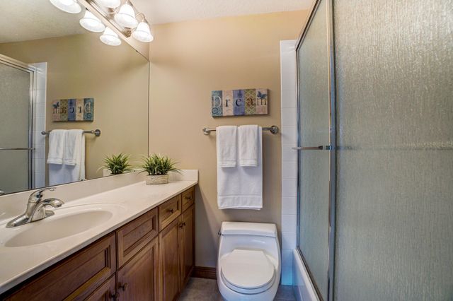 6507 Orchard Ridge Trail, Woodbury, MN 55129