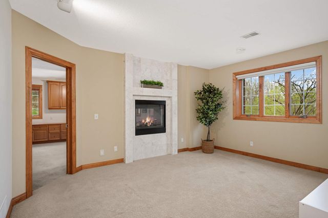 6507 Orchard Ridge Trail, Woodbury, MN 55129