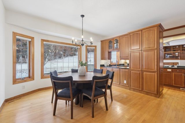 6507 Orchard Ridge Trail, Woodbury, MN 55129