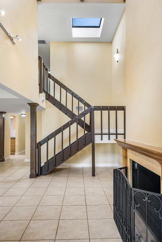 5664 Santiago Circle, Boca Raton, FL 33433