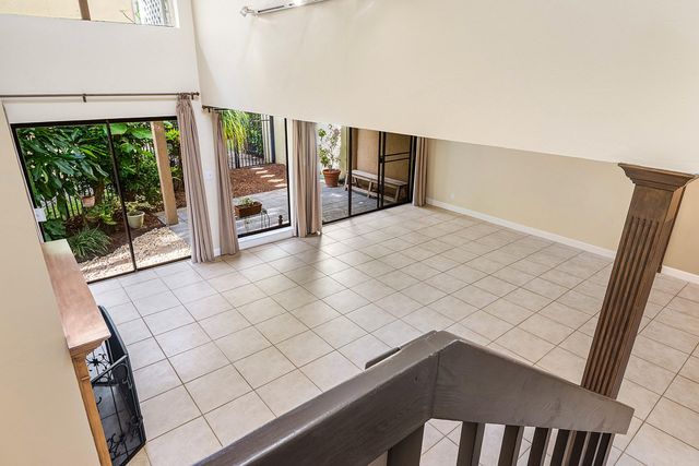 5664 Santiago Circle, Boca Raton, FL 33433