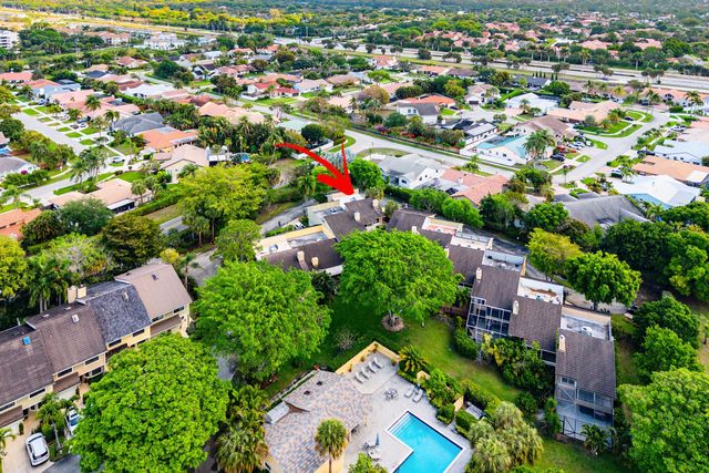 5664 Santiago Circle, Boca Raton, FL 33433