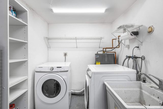 5664 Santiago Circle, Boca Raton, FL 33433