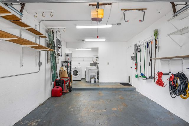 5664 Santiago Circle, Boca Raton, FL 33433