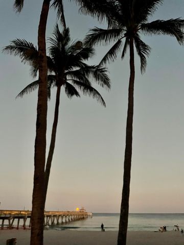 5664 Santiago Circle, Boca Raton, FL 33433