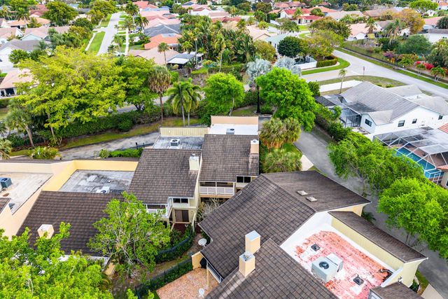 5664 Santiago Circle, Boca Raton, FL 33433