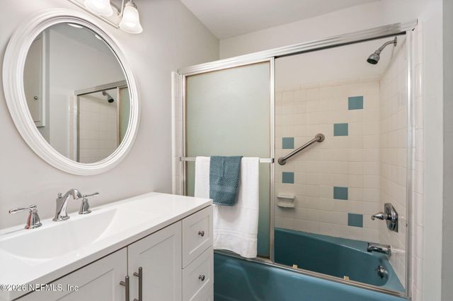 6906 HANSON Drive N, Jacksonville, FL 32210