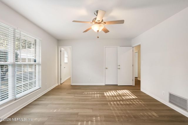 6906 HANSON Drive N, Jacksonville, FL 32210