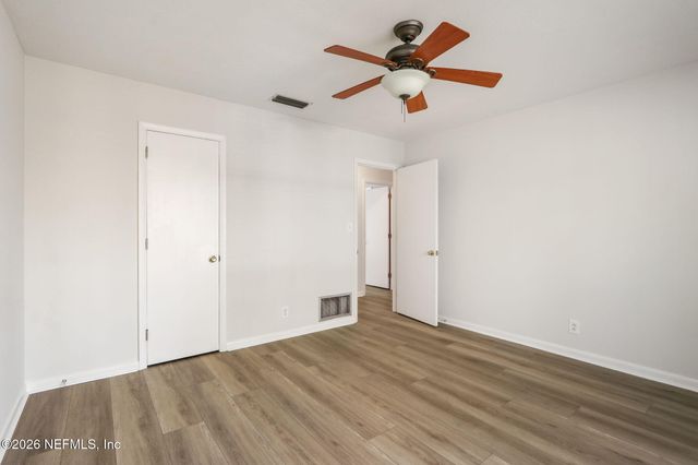 6906 HANSON Drive N, Jacksonville, FL 32210