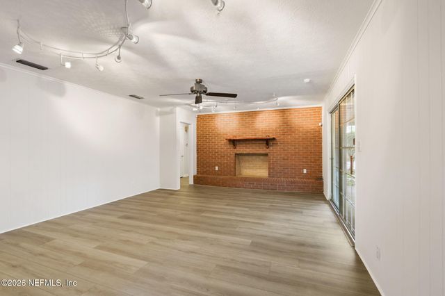 6906 HANSON Drive N, Jacksonville, FL 32210