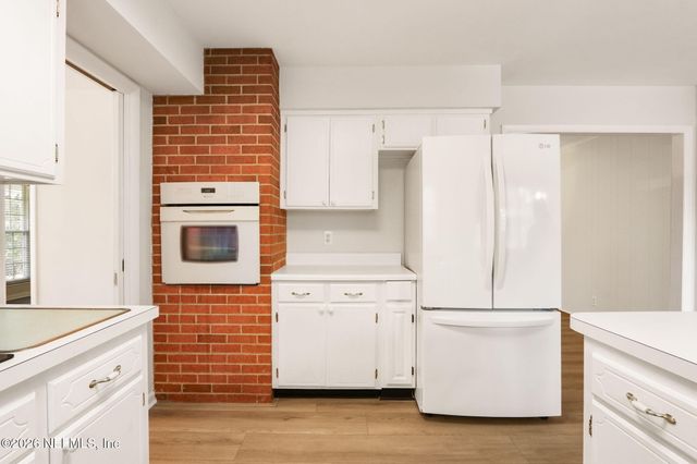 6906 HANSON Drive N, Jacksonville, FL 32210