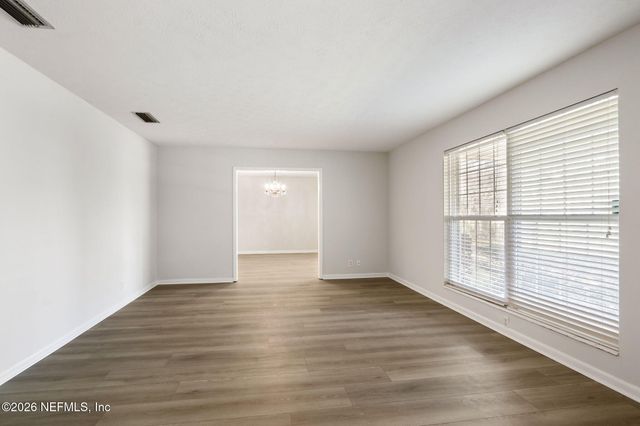 6906 HANSON Drive N, Jacksonville, FL 32210