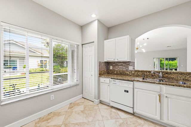 4701 SW 13th Street, Deerfield Beach, FL 33442