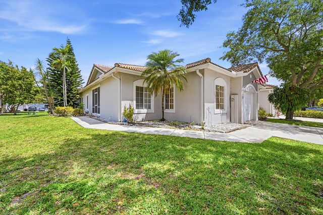 4701 SW 13th Street, Deerfield Beach, FL 33442