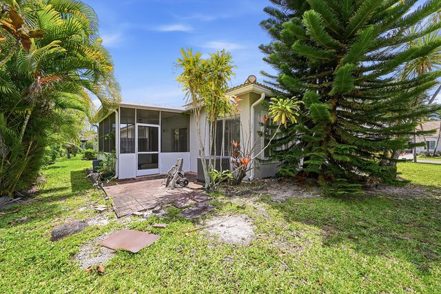 4701 SW 13th Street, Deerfield Beach, FL 33442