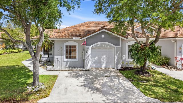 4701 SW 13th Street, Deerfield Beach, FL 33442